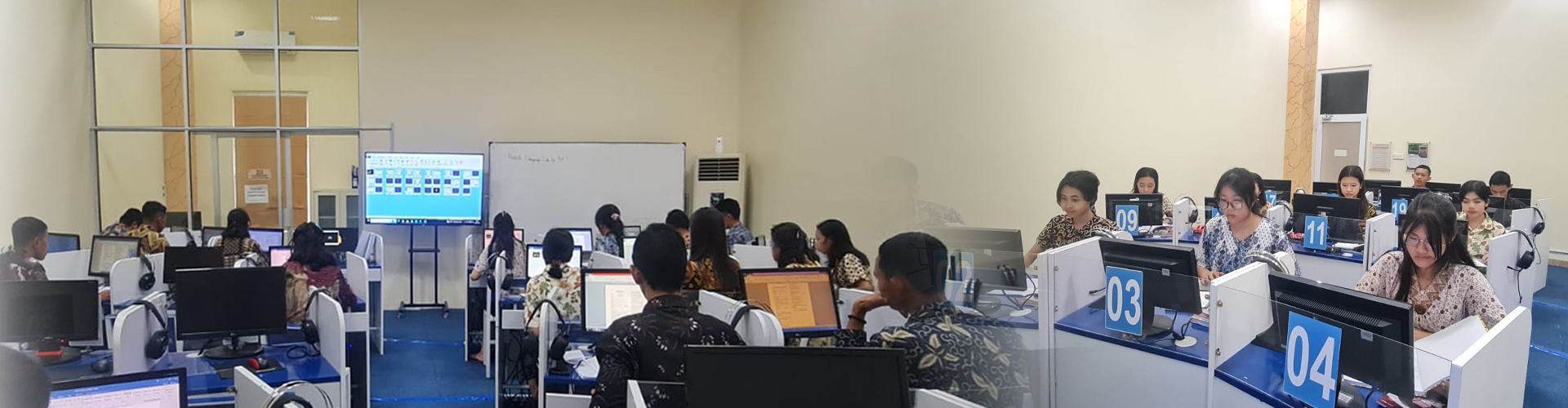  Lab Bahasa: Belajar dengan Teknologi
